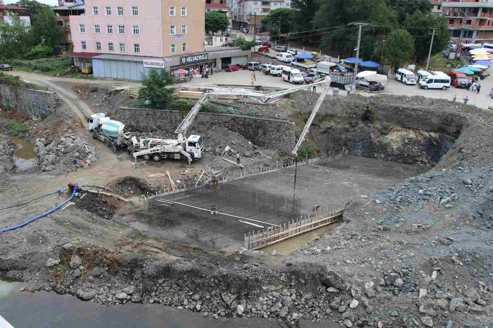Salıpazarı'na Nefes Aldıracak Köprü