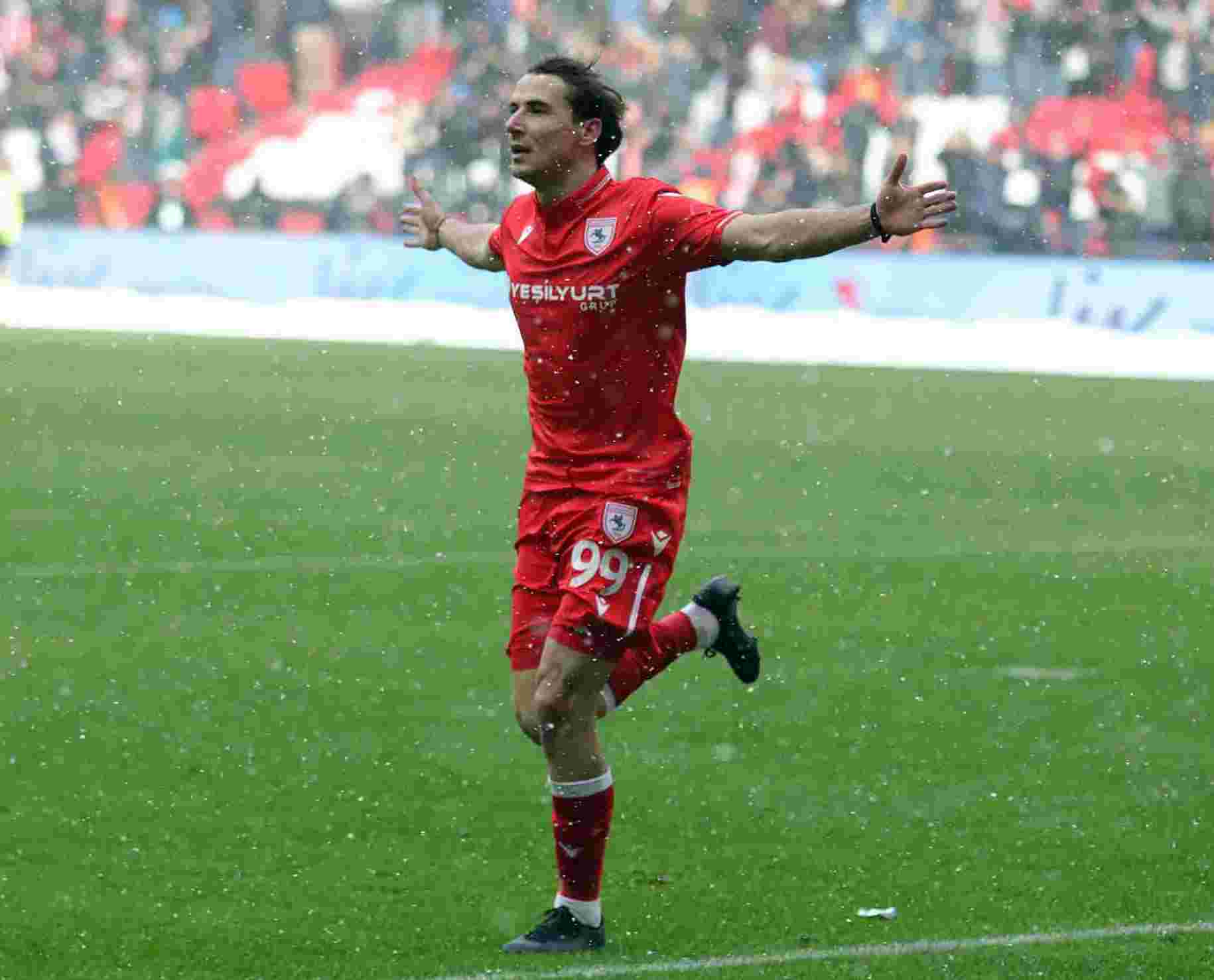 2 Sezonda 33 Gol Atan Bahattin'e 1. Lig Ekipleri Pusuda