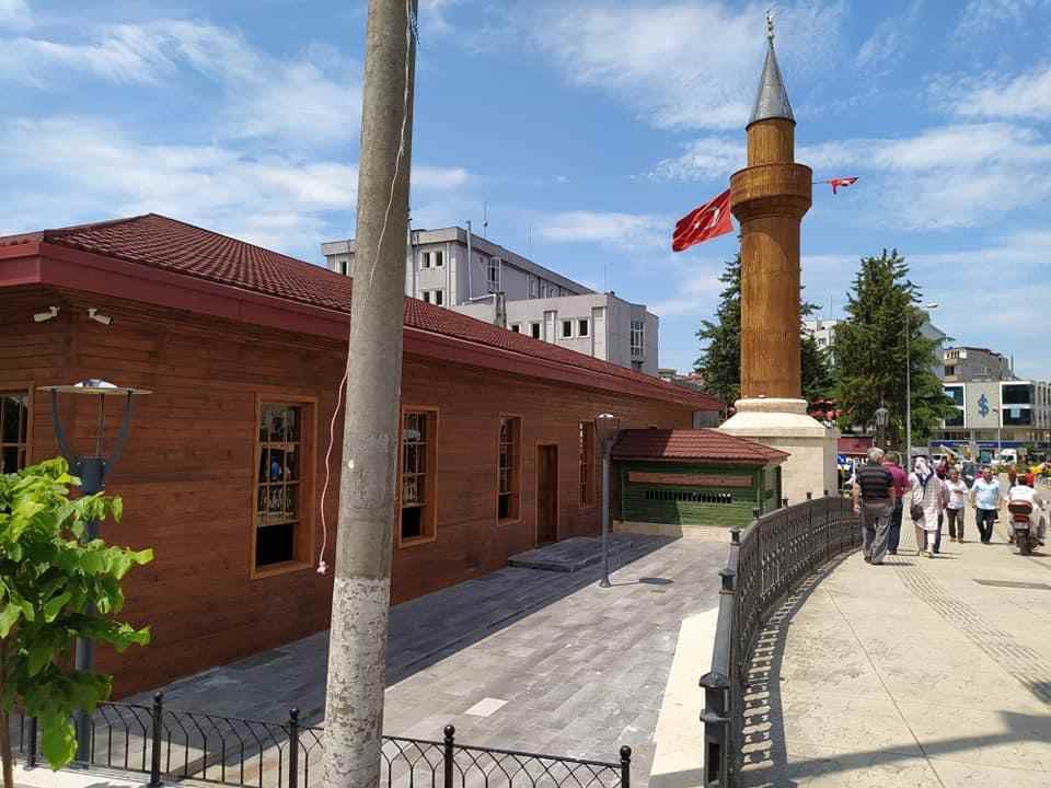 İYİ Parti'den Terme Pazar Cami'nin Restorasyonuna Tepki