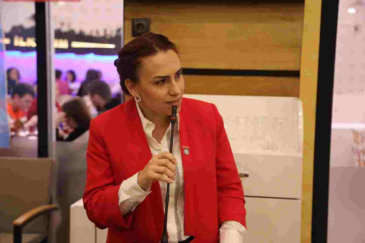 Ödül Gibi Görevler Kabul Edilemez