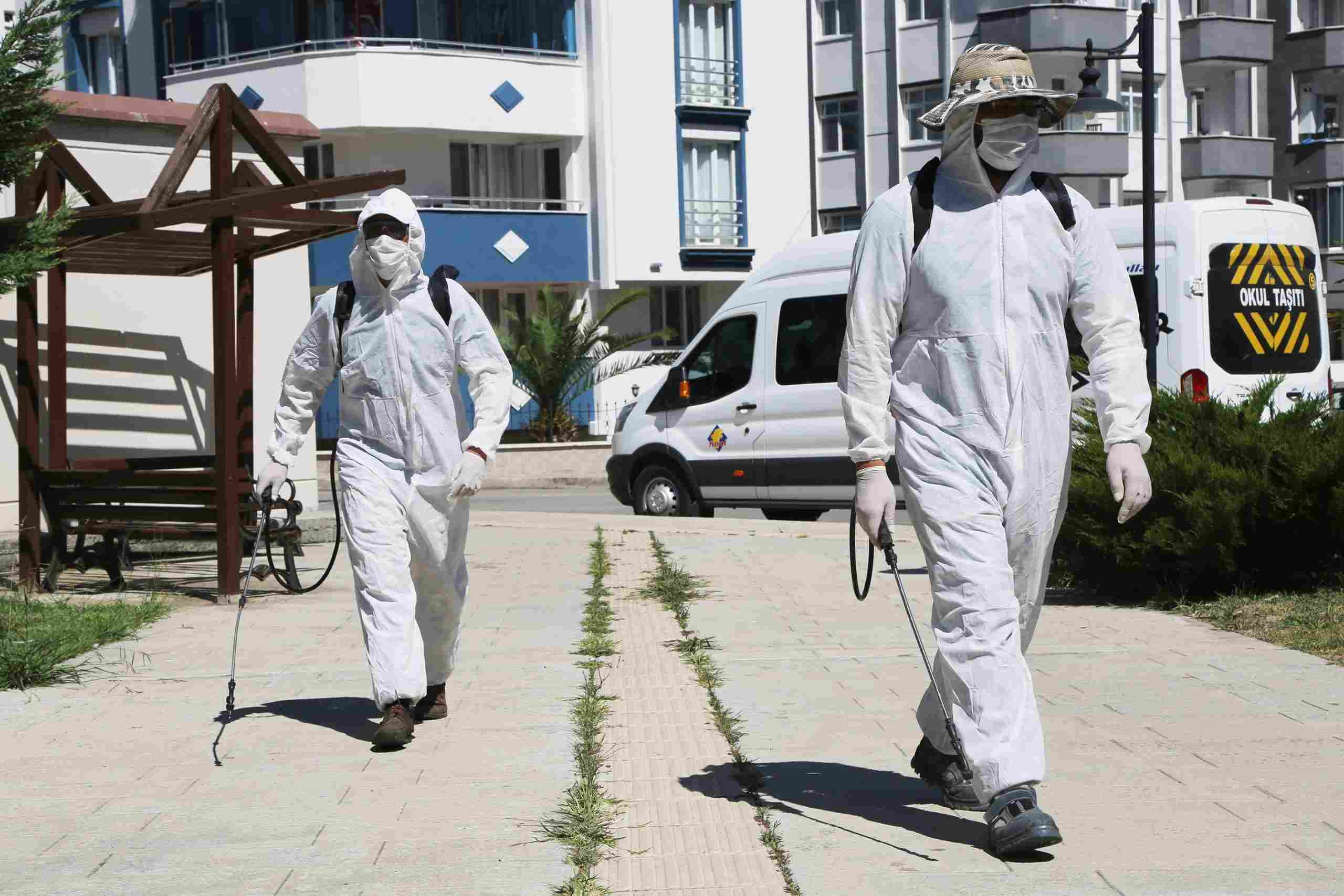 Atakum’da Hijyen Timlerinden Parklarda Salgın Önlemi
