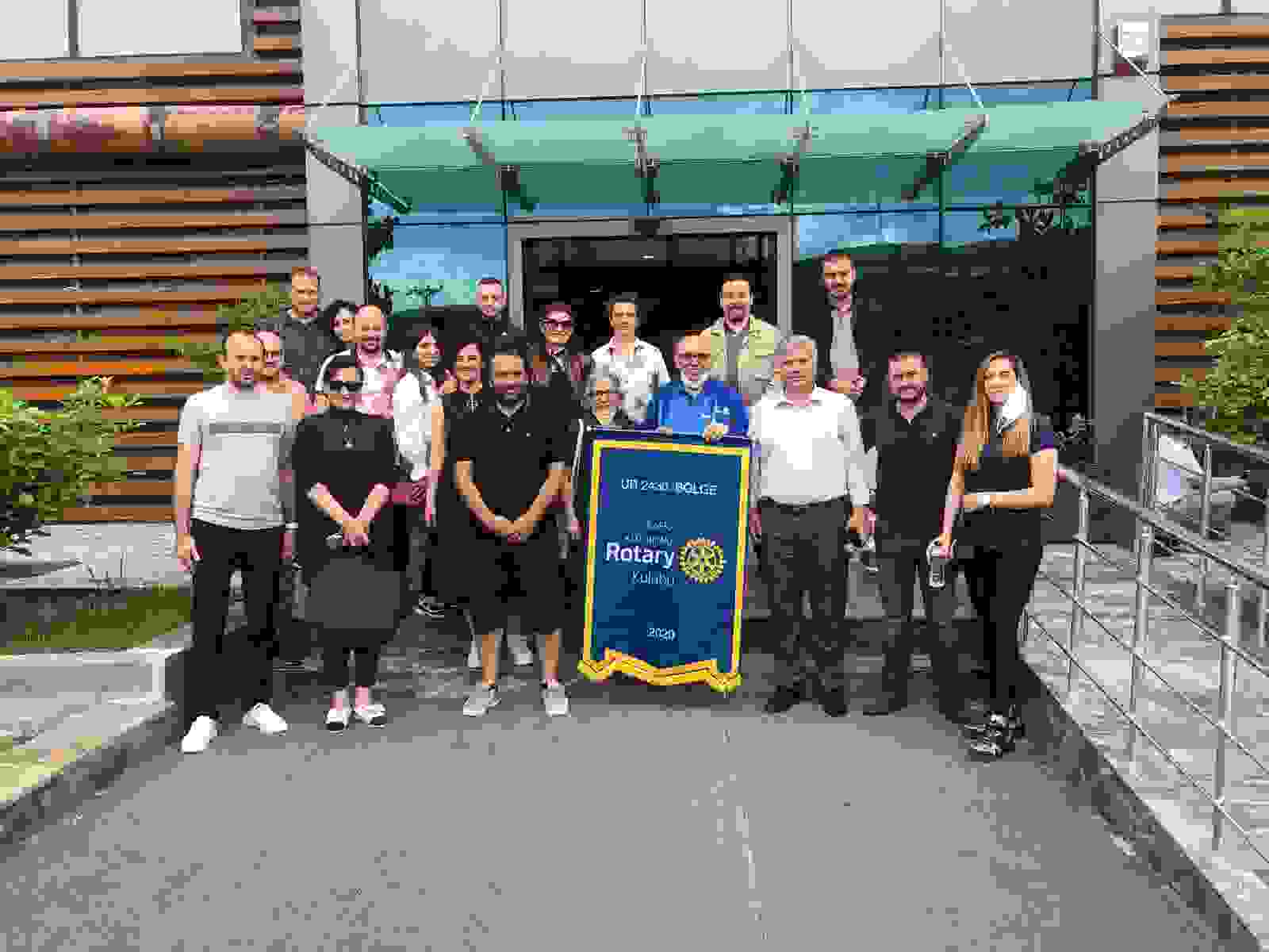 Kızılırmak Rotary'den OMÜ'ye Cihaz Bağışı