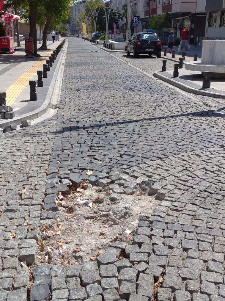 Lozan Caddesi Sakinleri İsyan Etti