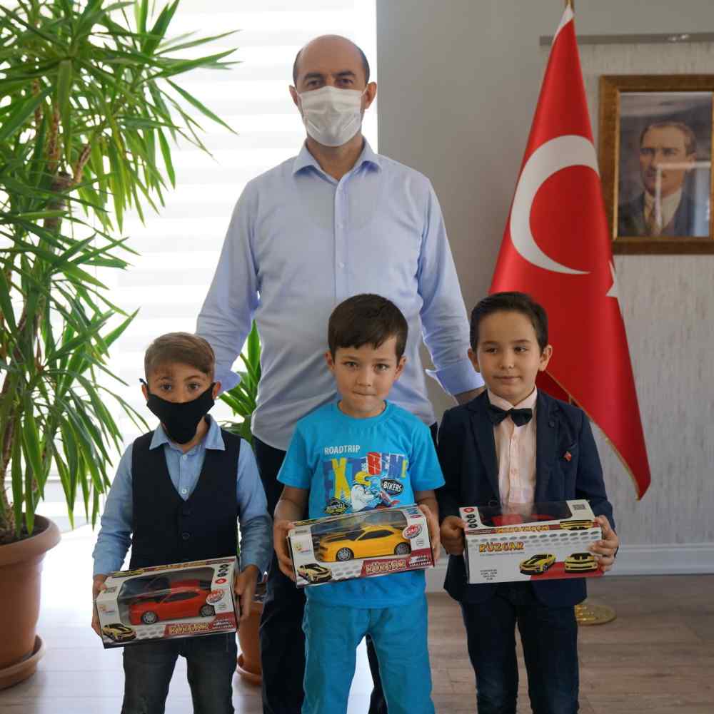 Termeli Miniklerden Örnek Davranış