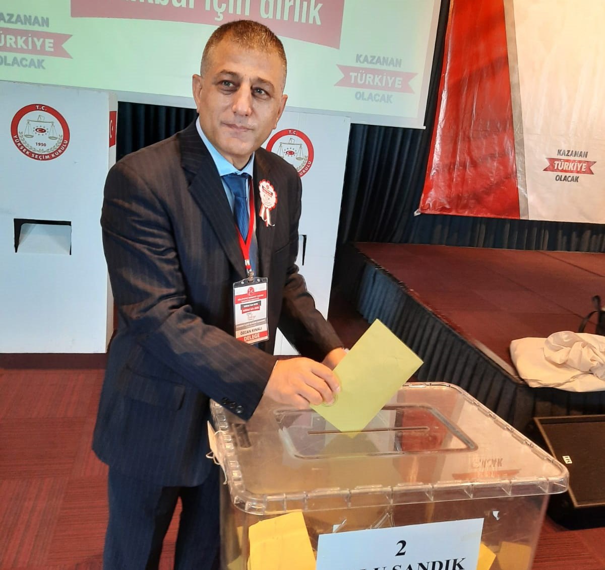 MHP İlkadım Kongresi'ne Tam Not