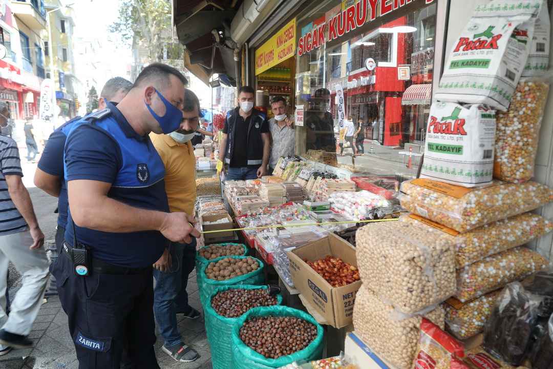 İlkadım’da Kaldırım İşgaline Geçit Yok