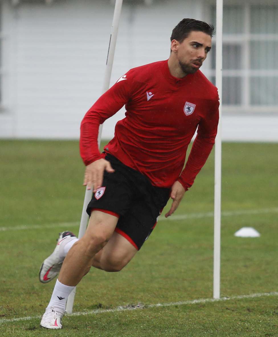 Tomane Sağlam'dan Forma İstedi