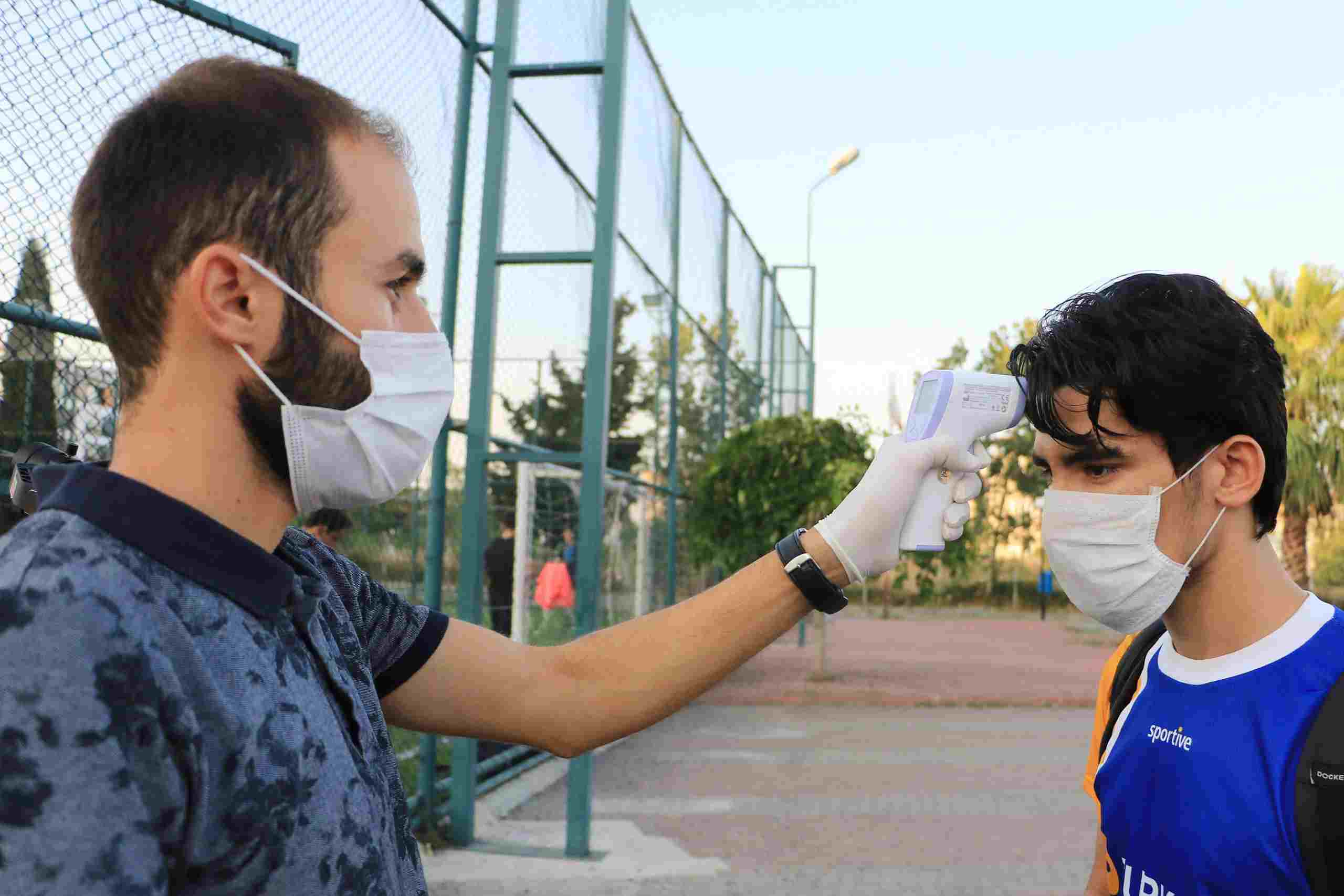 Atakum Halı Sahalarında Üst Düzey Tedbir