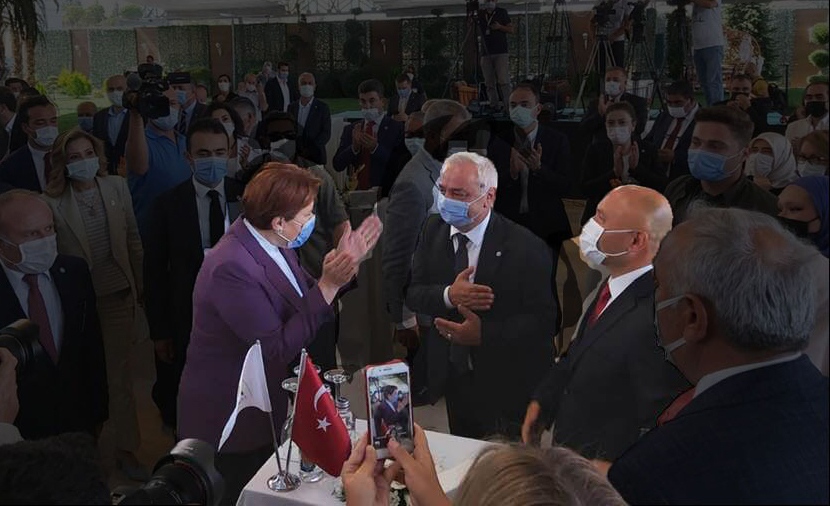 İYİ Parti Samsun Erhan Usta'ya Sahip Çıktı