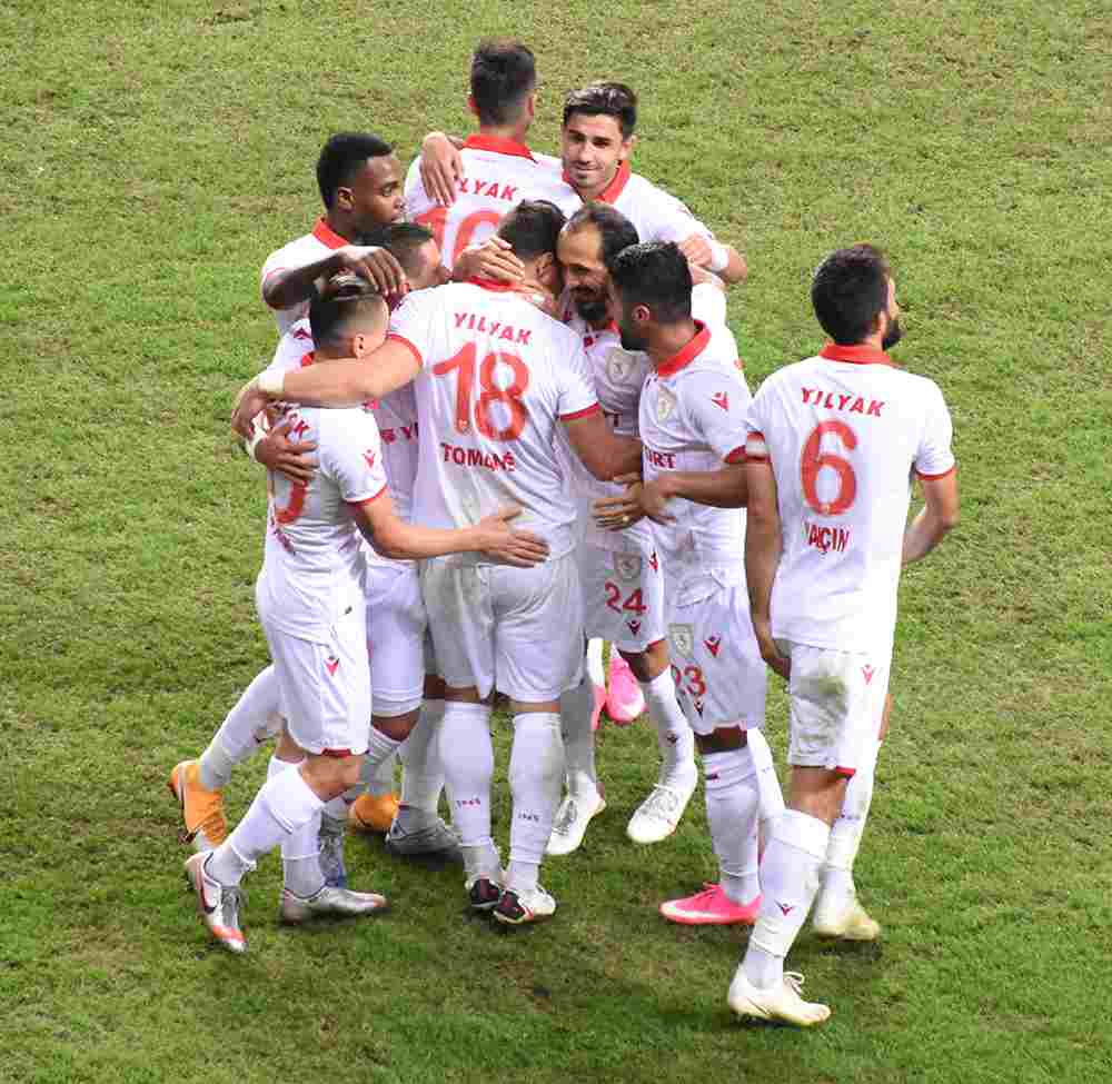 Yılport Samsunspor: 3 Ümraniyespor: 0 (Maç sonucu)