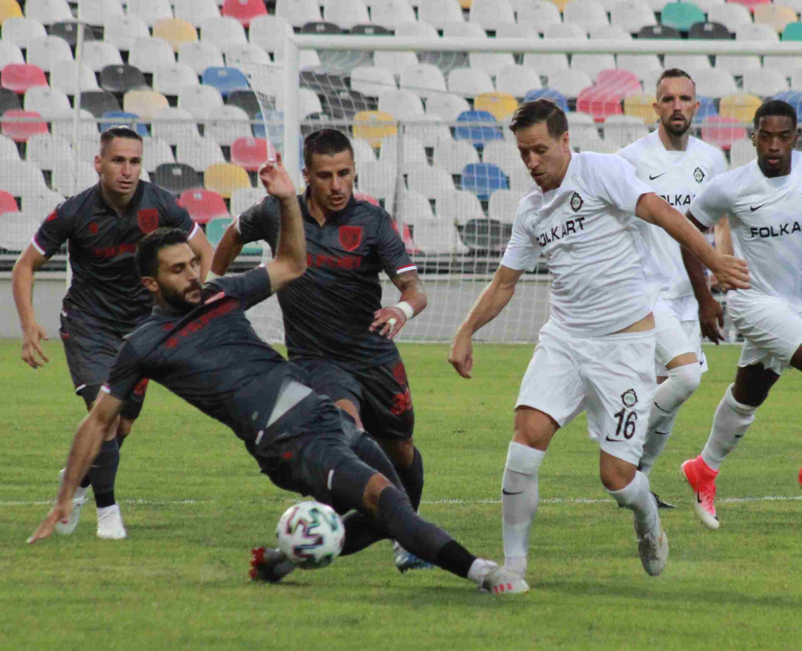 Var Mı Bize Yan Bakan?