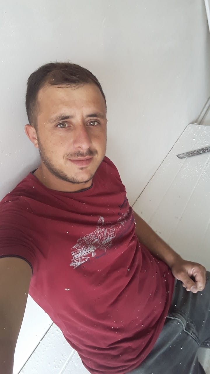 İnşaat İşçisinin Yürek Burkan Fotoğrafı