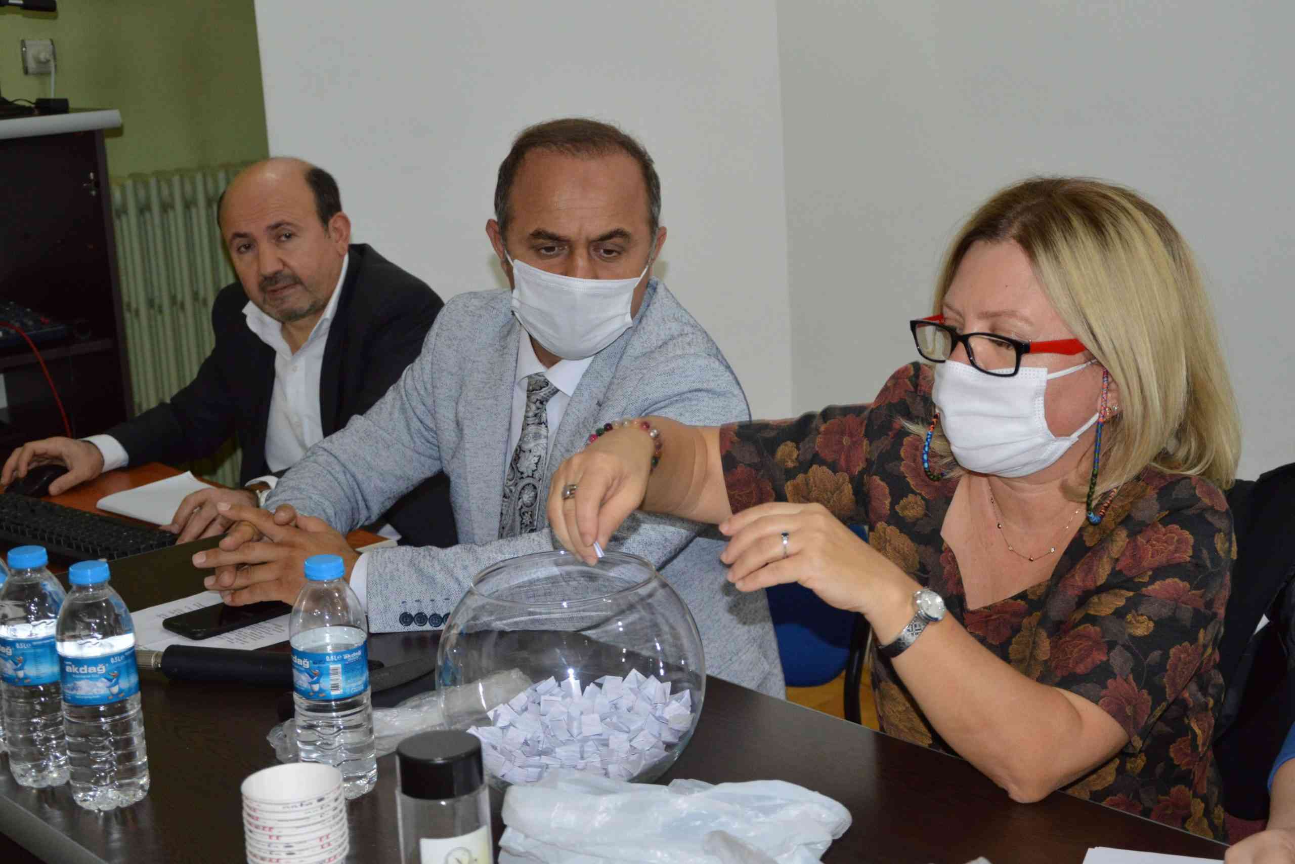 414 Kişilik Geçici İşe 2526 Başvuru!
