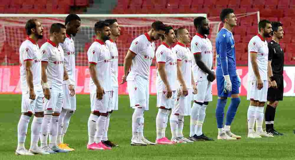 Samsunspor 8 Günde 3 Maç Oynayacak