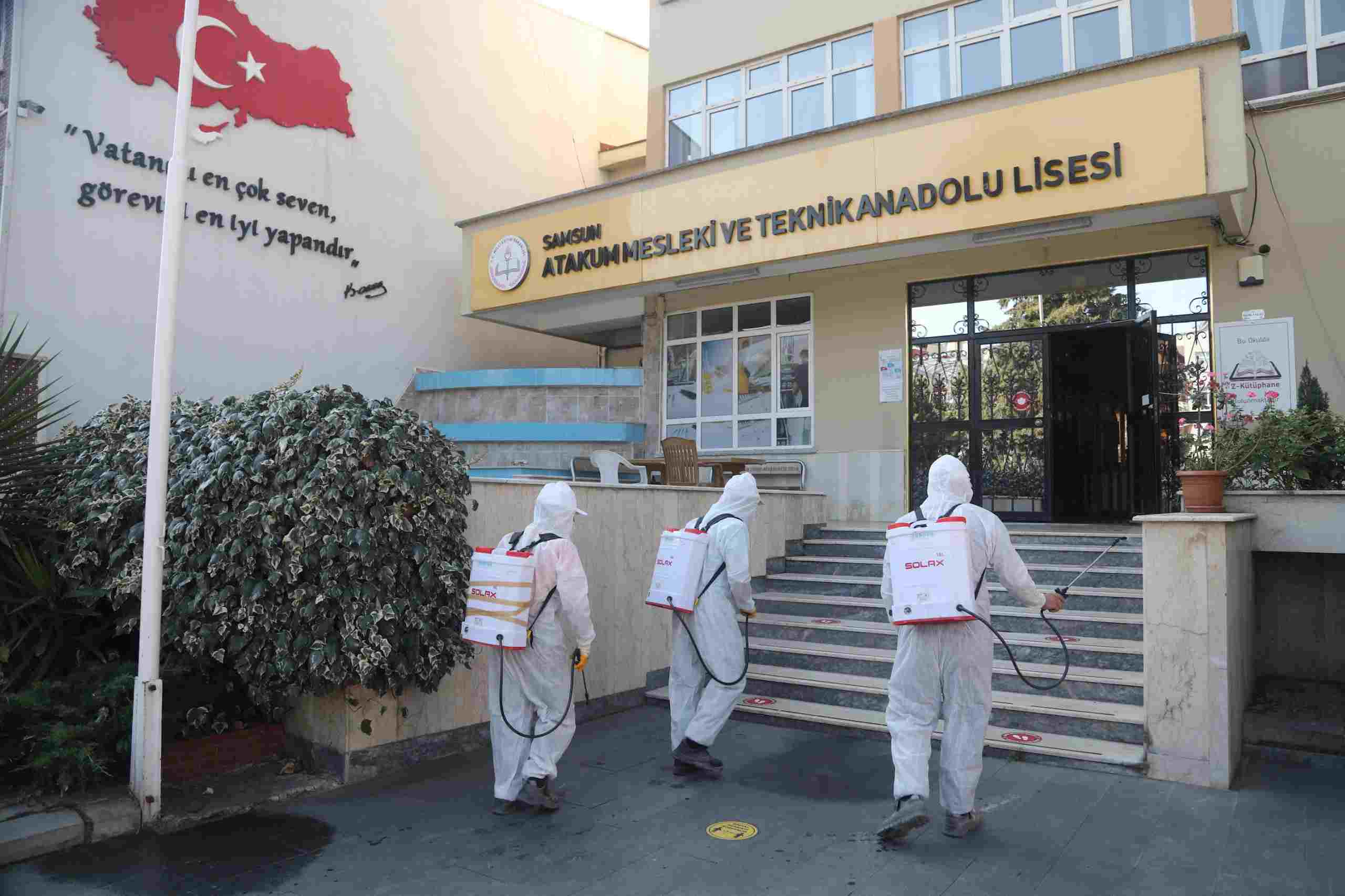Atakum’da Hijyen Timlerinden Mesleki Ve Teknik Liselere Dezenfeksiyon