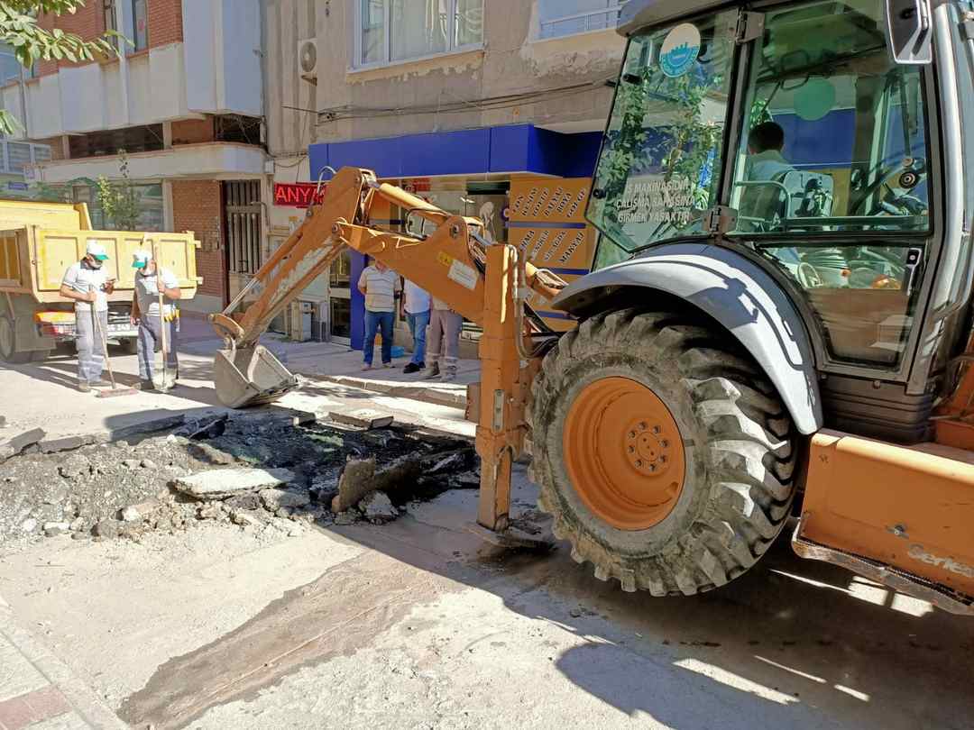 İlkadım’da Üst Yapı Çalışmaları Devam Ediyor