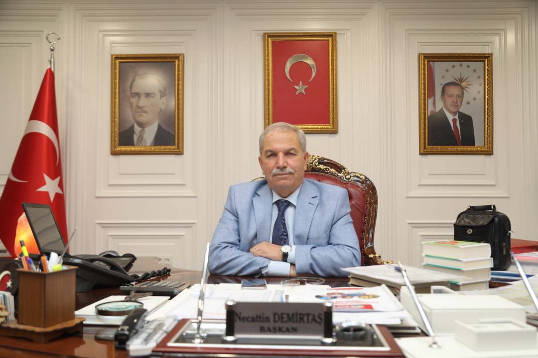 İlkadım Belediye Başkanı Necattin Demirtaş’tan 29 Ekim Cumhuriyet Bayramı Mesajı