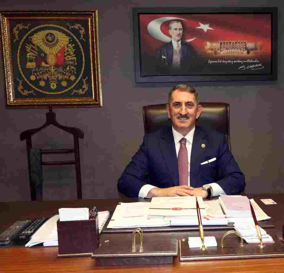AK Parti Samsun Milletvekili Fuat Köktaş'tan 29 Ekim Cumhuriyet Bayramı Mesajı