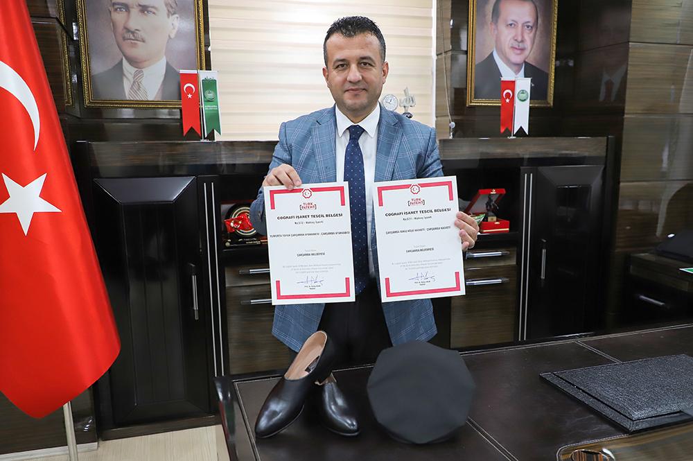 Çarşamba Belediyesi Yumurta Topuk Ayakkabı ve Sekiz Köşe Kasketi Tescilledi