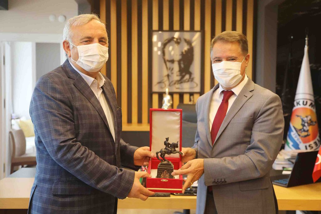 İYİ Parti'den Başkan Deveci'ye Geçmiş Olsun Ziyareti