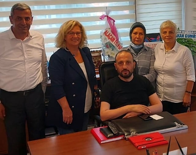İYİ Parti GİK Üyesi Ömer Süslü'ye Ziyaretçi Akını