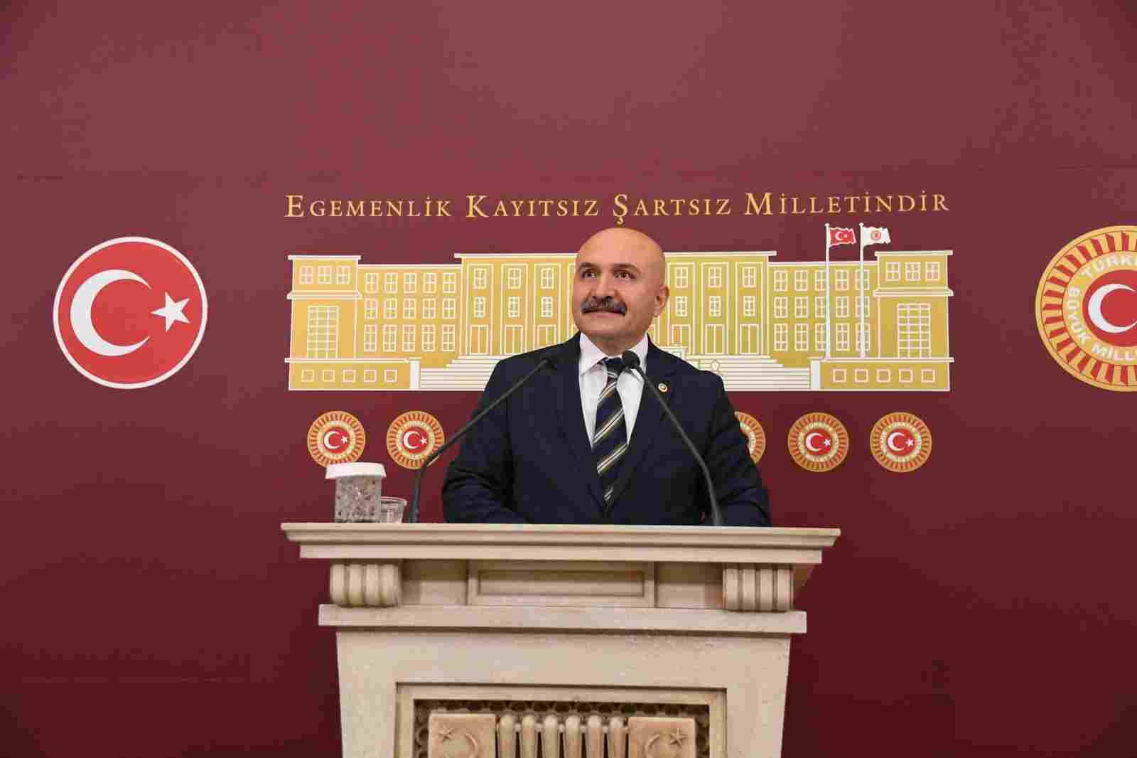 Erhan Usta, AK Partili Vekillere Seslendi