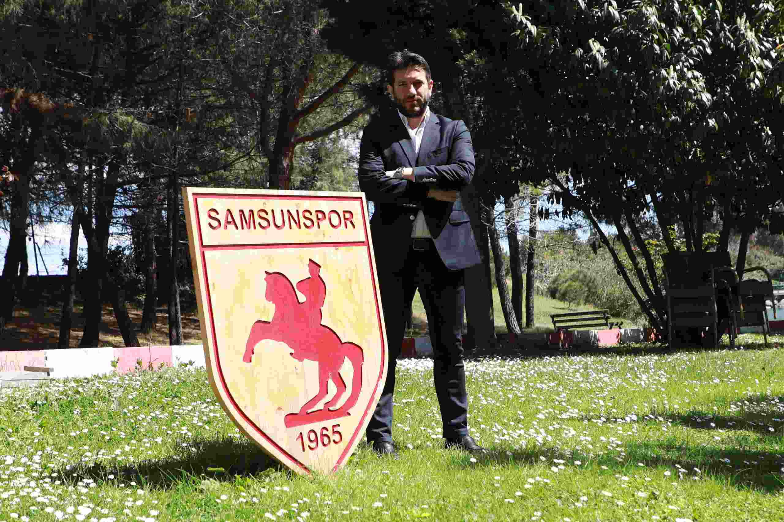 Aztopal: Her Şeyin Toz Pembe Olduğunu Düşünmüyoruz