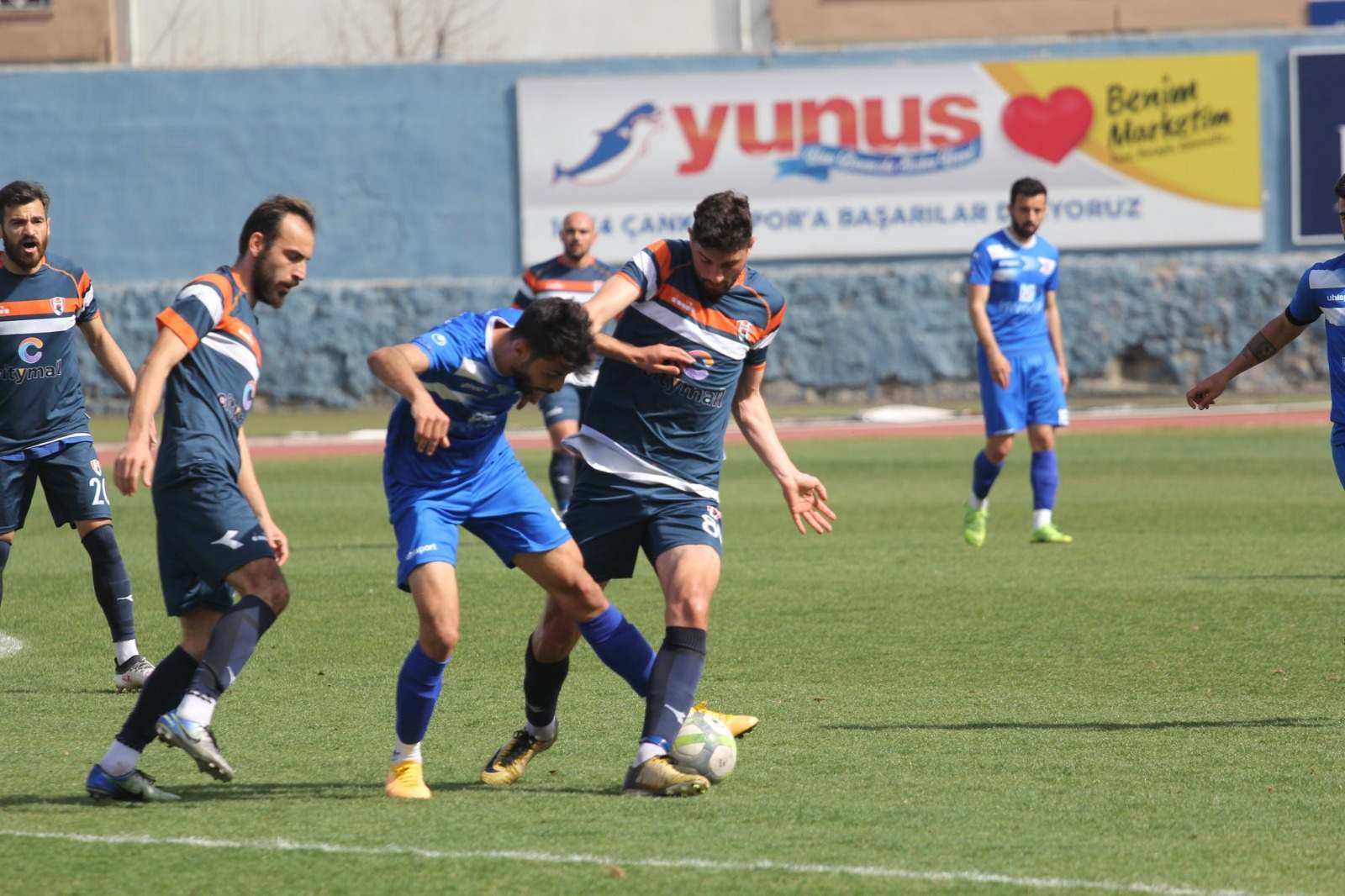 Amatöre Korona Yasağı