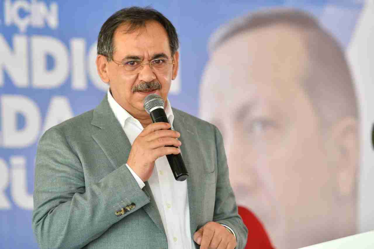 Başkan Demir eski başkanlara yüklendi