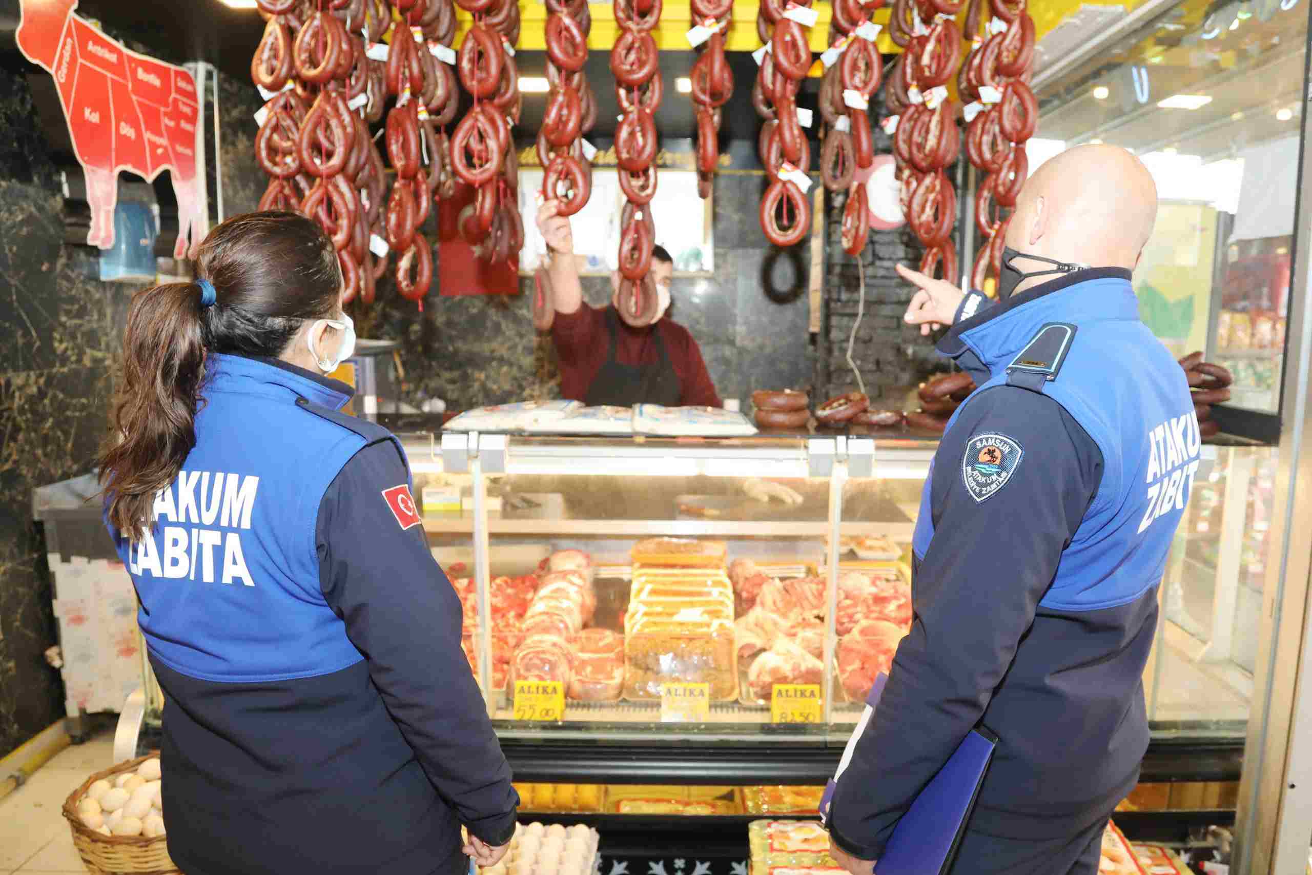Atakum Zabıtası Yeni Yıl Öncesinde İşletmelere Denetim