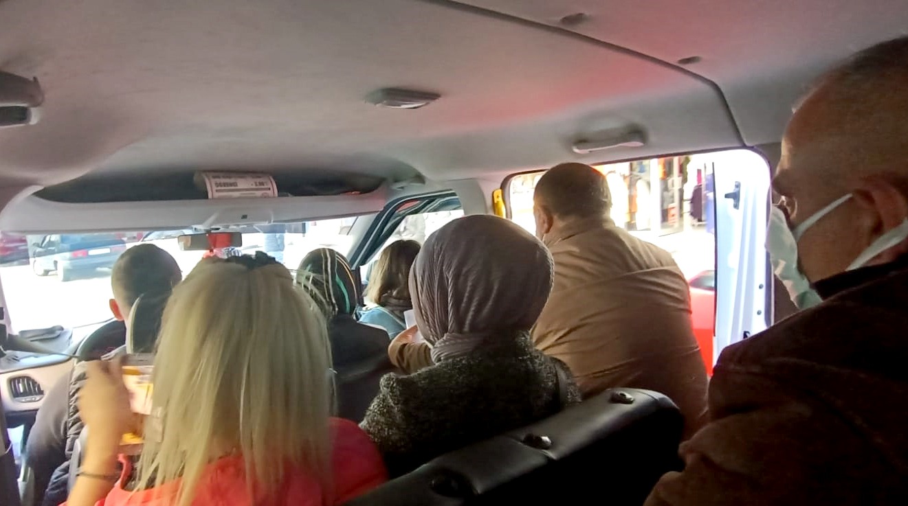 Dolmuş ve Minibüslerde Korona'ya Davetiye