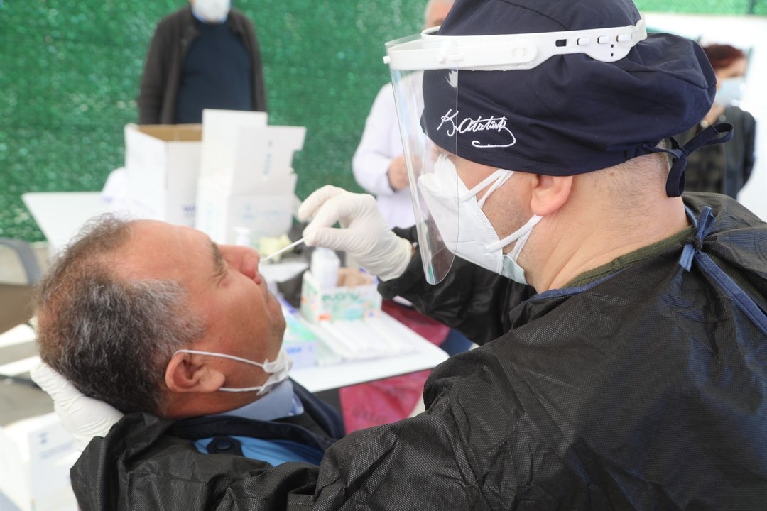 İlkadım Çalışanlarına Korona Testi