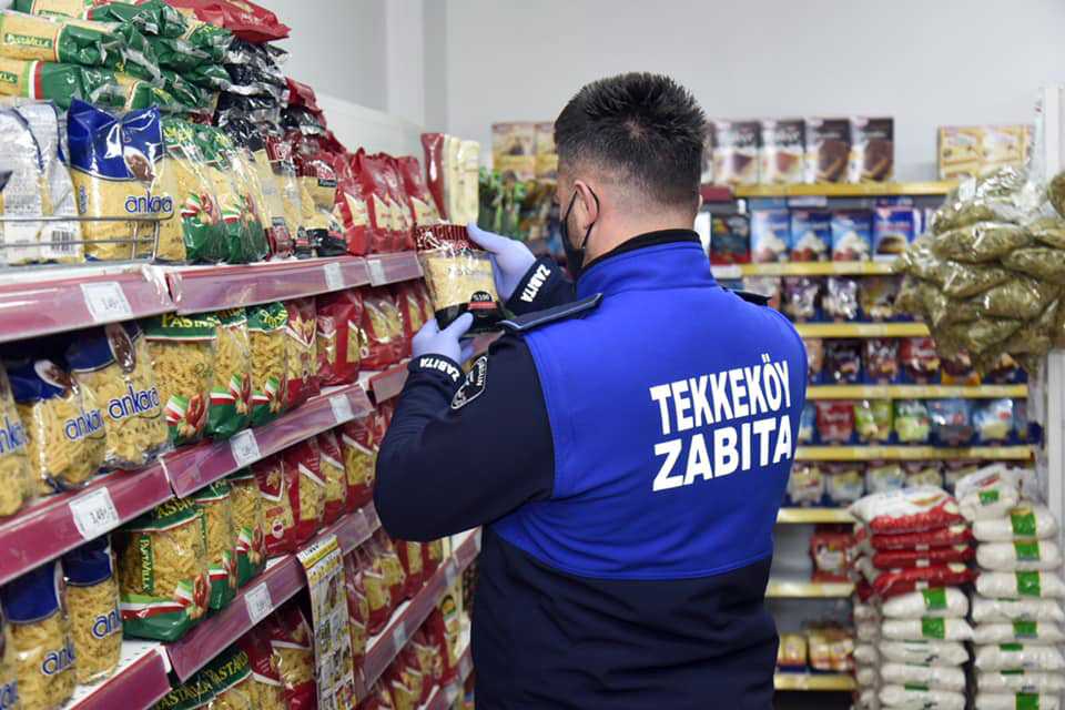 Tekkeköy Zabıtası Esnafları Denetledi