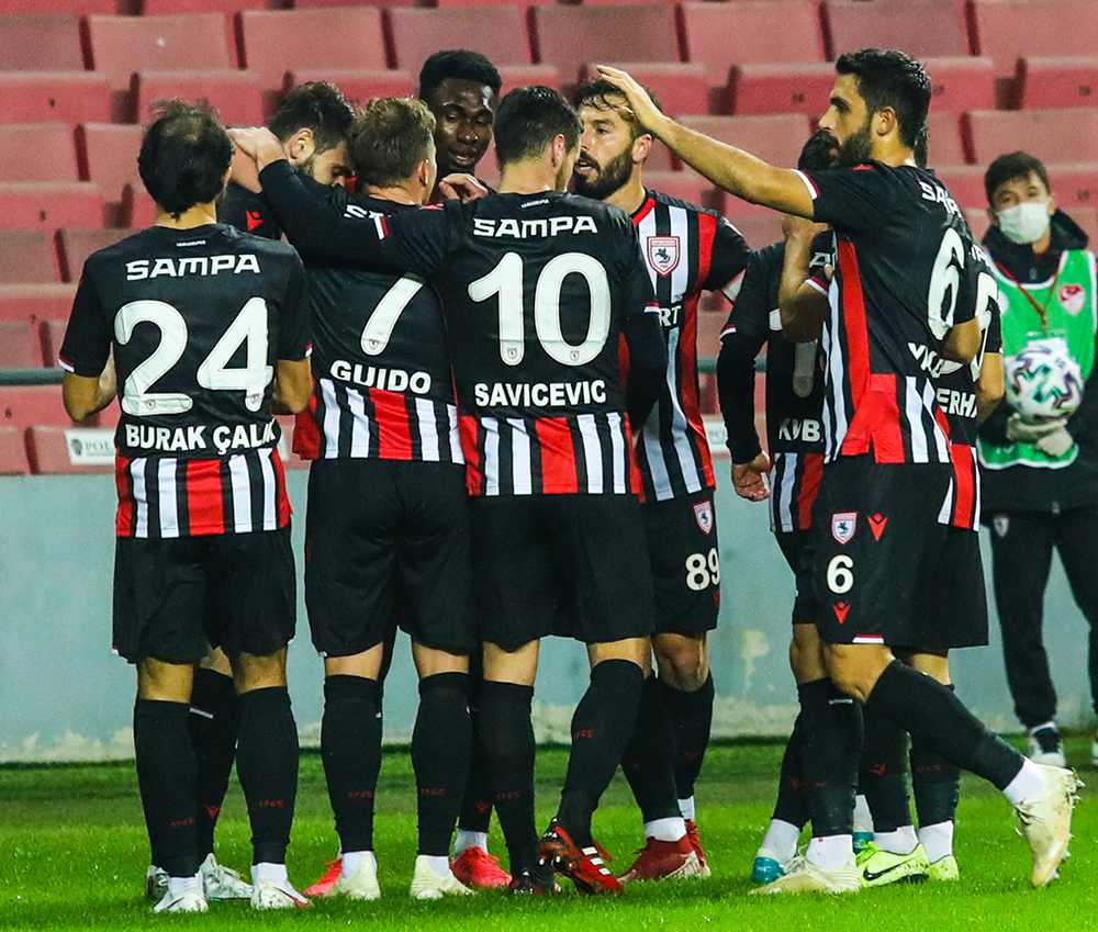 Geçen Sezonun Gerisinde Kaldı