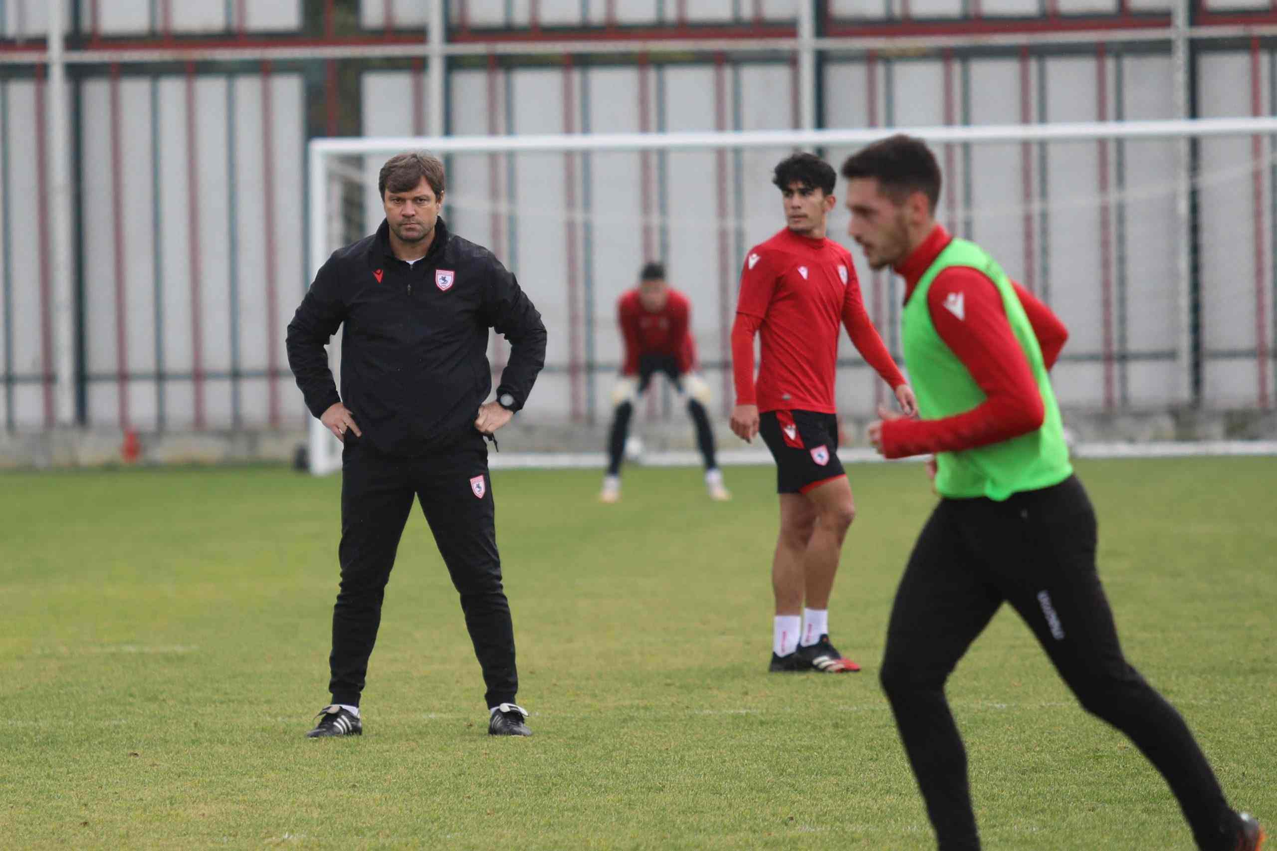 Samsunspor Teknik Direktörü Sağlam'dan Birlik Çağrısı