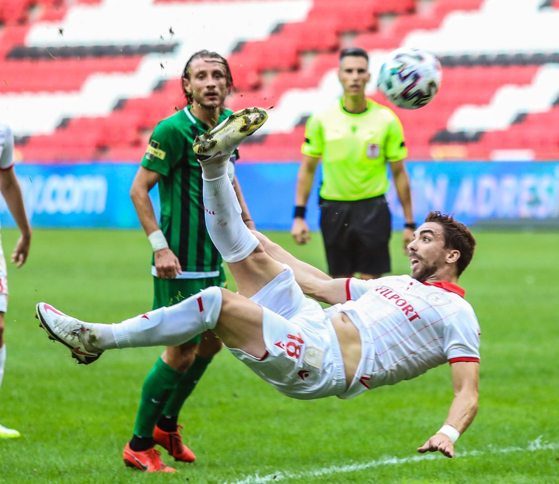 Tomane Portekiz'de