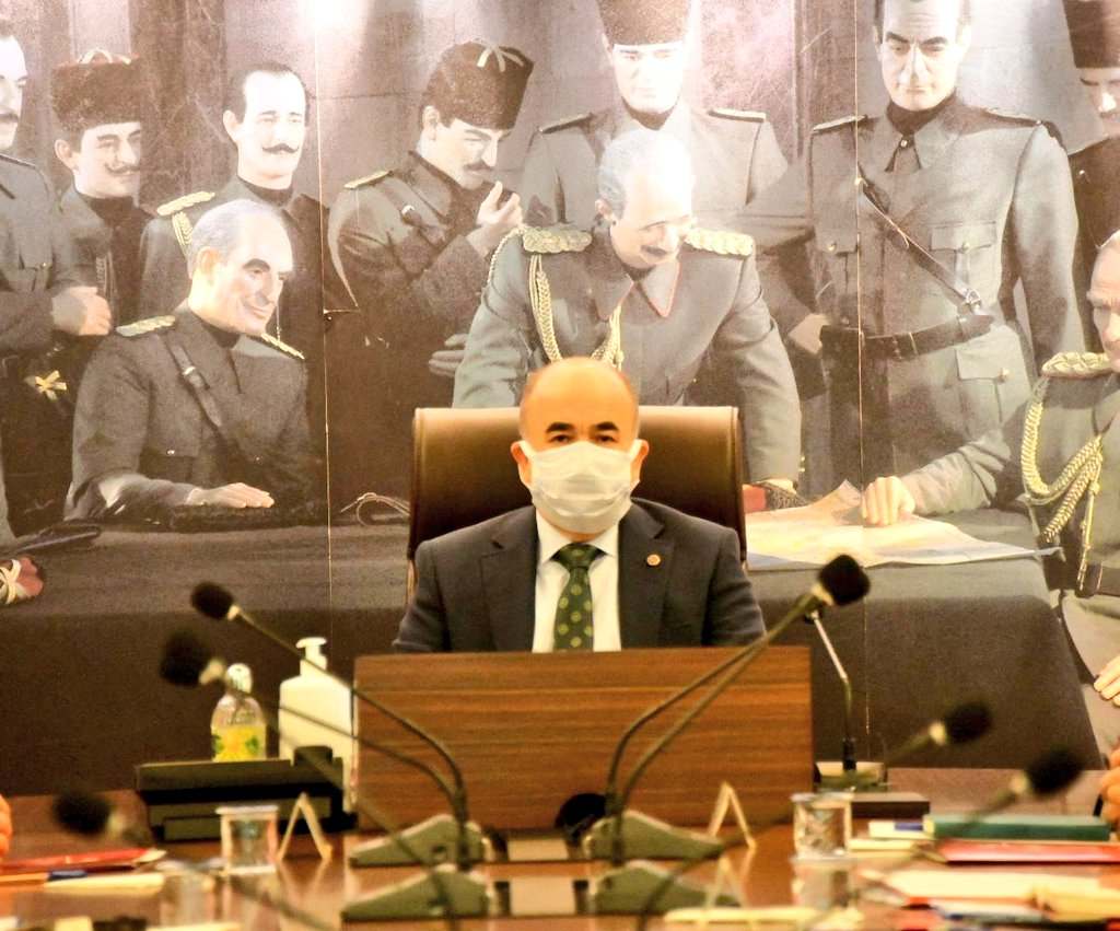 Vali Dağlı'dan Muhtarlara Mesaj