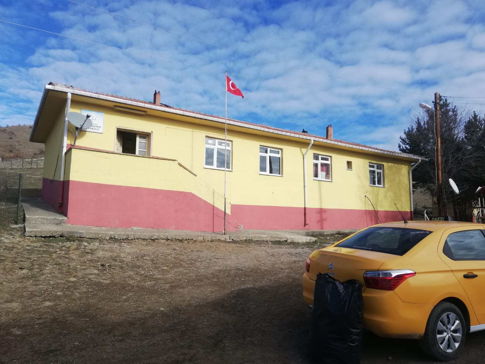 İYİ Parti Yakakent'ten Isıtan Yardım