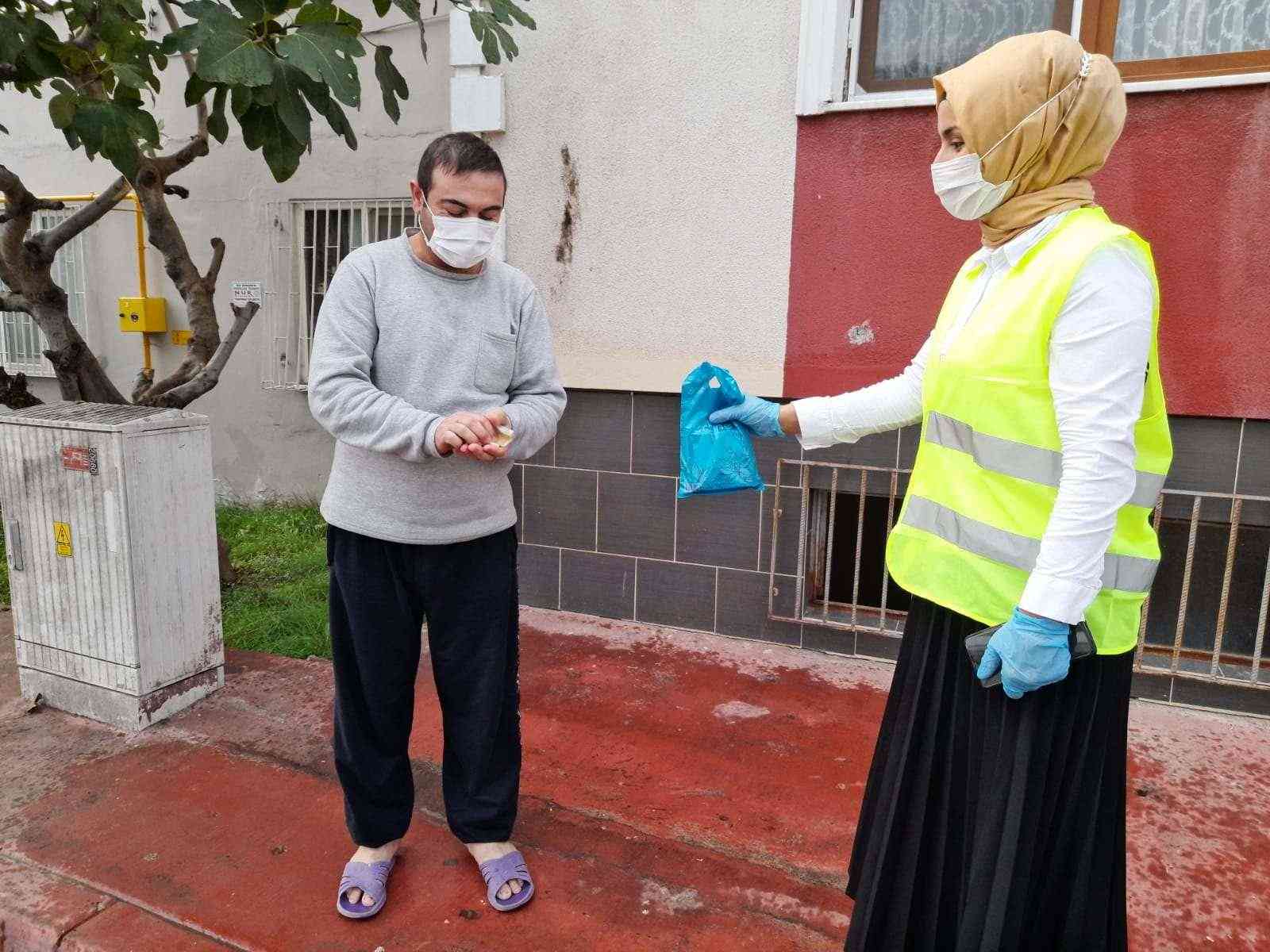 İlkadım Vefa Ekibi Dur Durak Bilmiyor