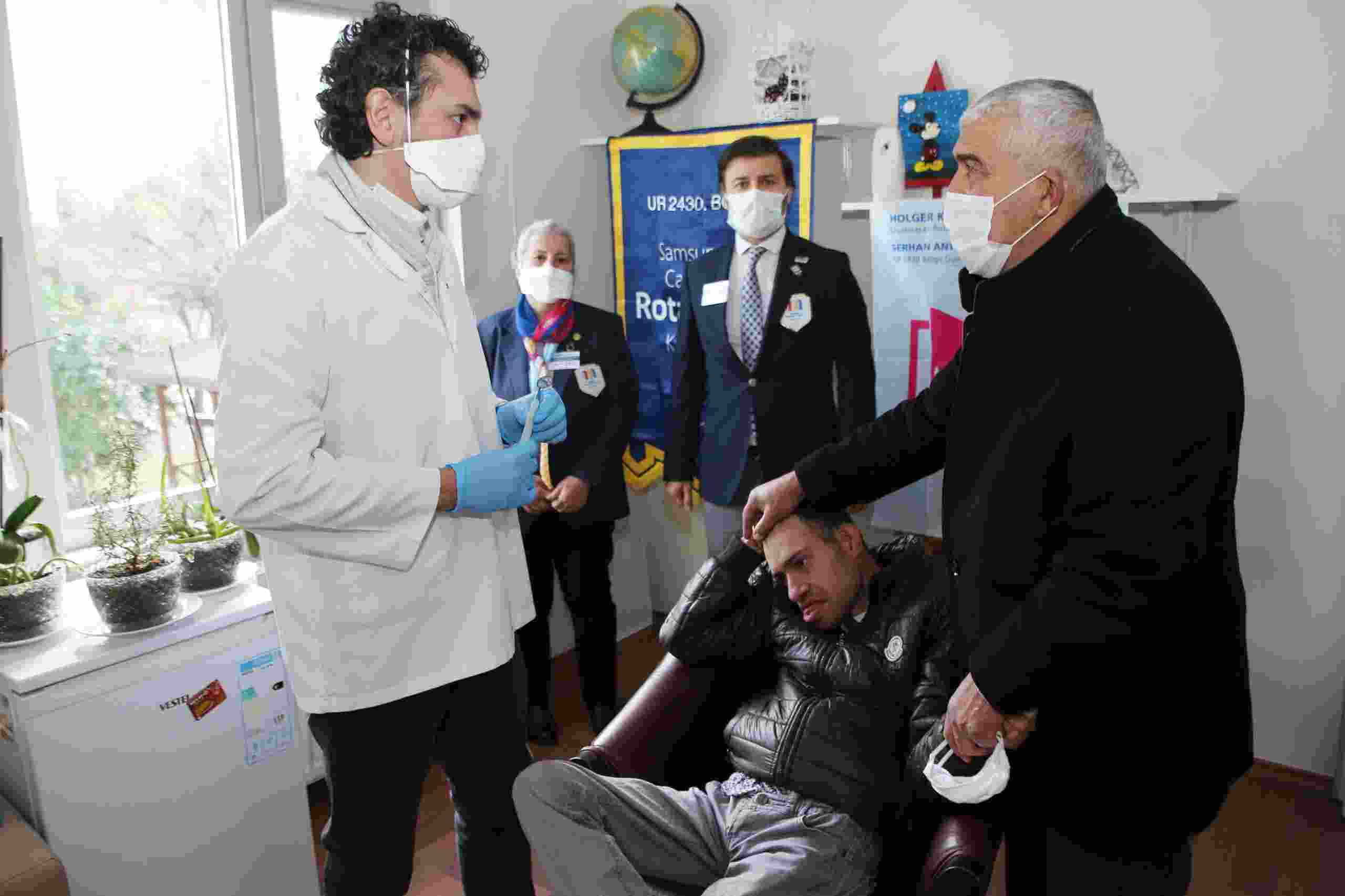 Atakum ve Canik Rotary’den Engellilere Diş Taraması