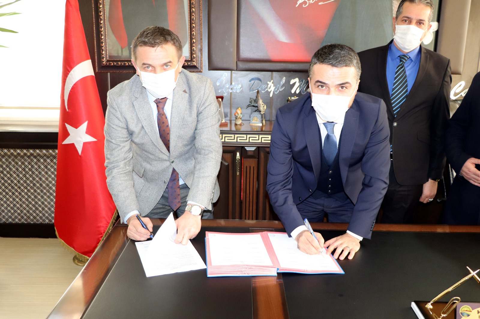 Ayvacık Personeline Zam Yağmuru