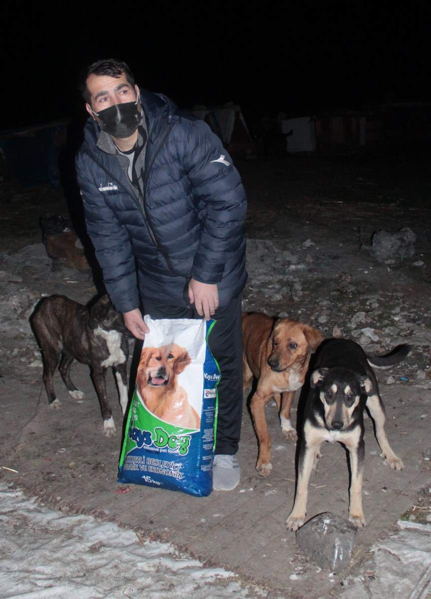 Yeni Yıla Can Dostlarla Girdiler
