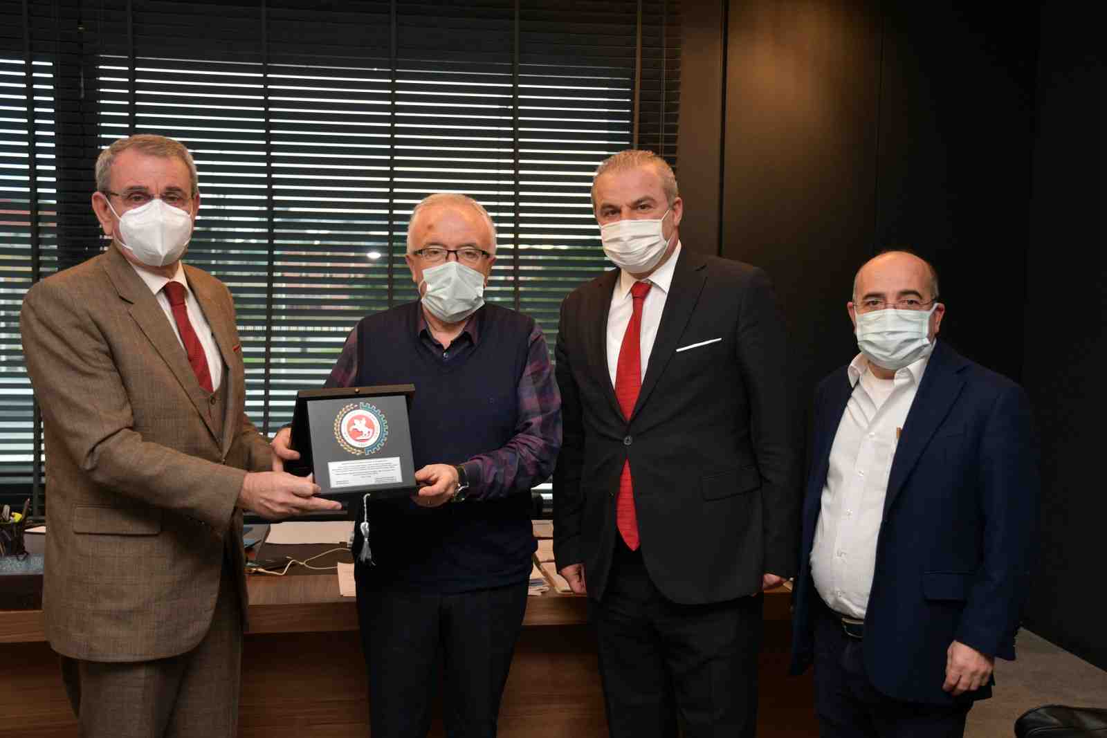 Samsun TSO'dan Yurt Savunma'ya Başarı Plaketi