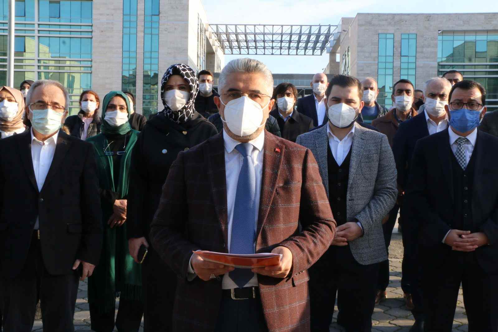 AK Parti'den Tam Kadro Suç Duyurusu