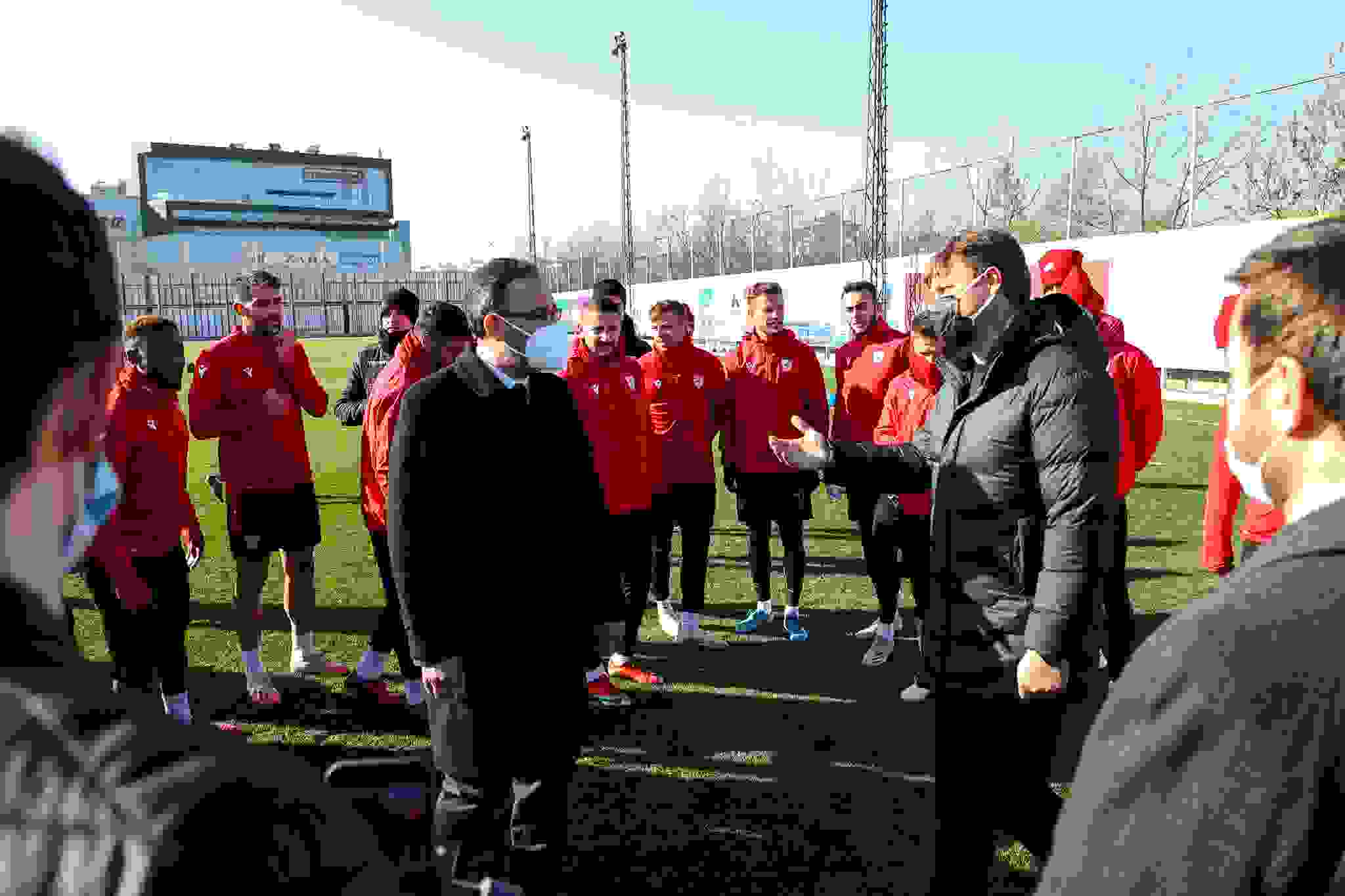 Bakan Kasapoğlu Samsunspor İdmanını Ziyaret Etti