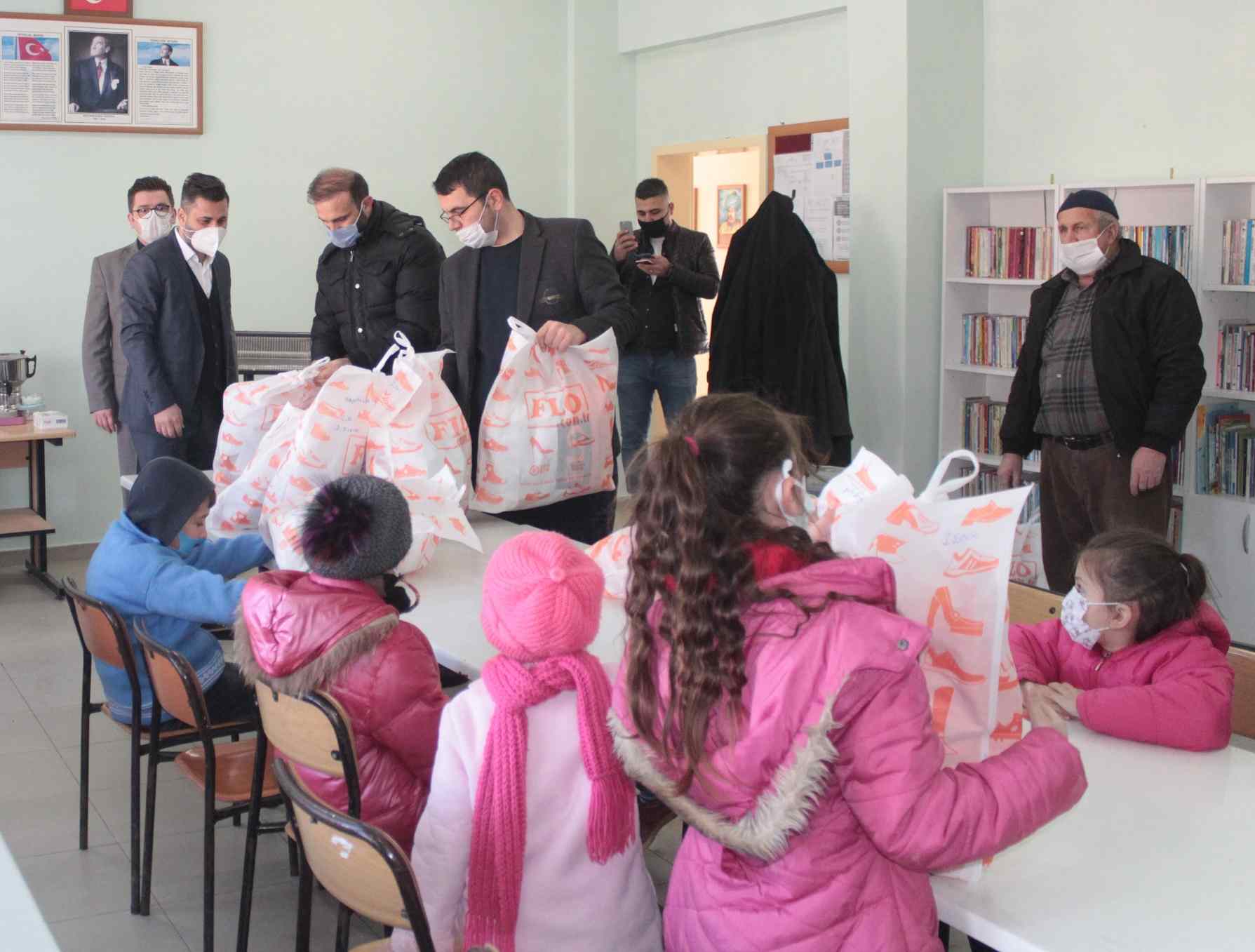 Sevdamız Samsun’da Minikler Üşümesin Projesi