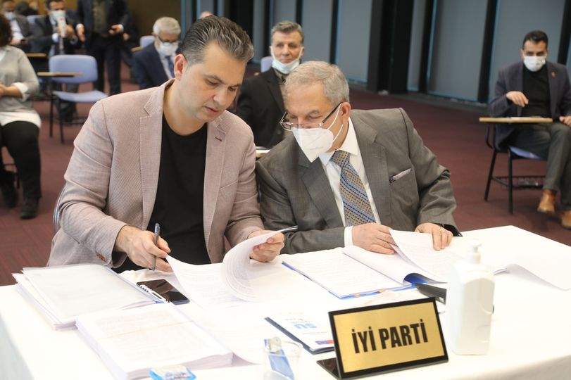 İYİ Parti'nin Ücretsiz Mezar Teklifi Meclis'te