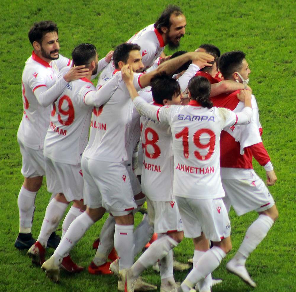 Yılport Samsunspor: 2 Adanaspor: 1