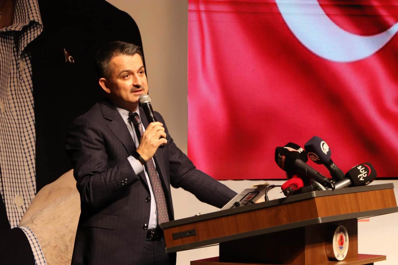 Bakan Pakdemirli: Aklıselim Gençlerimiz Evlerine Dönmeleri Lazım