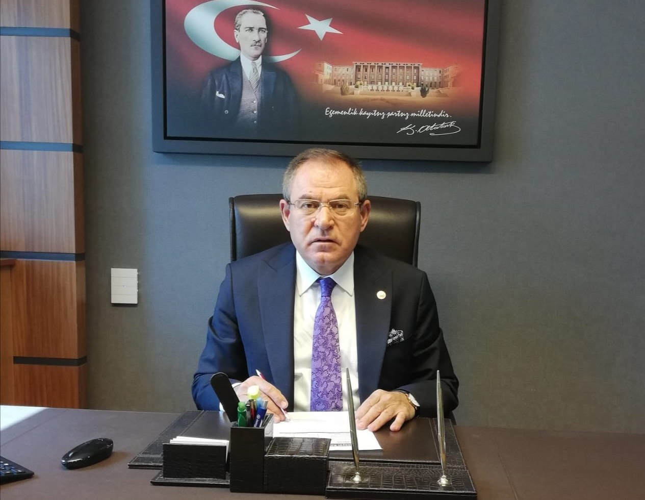 Kemal Zeybek: Şeffaf İhaleler Yapın